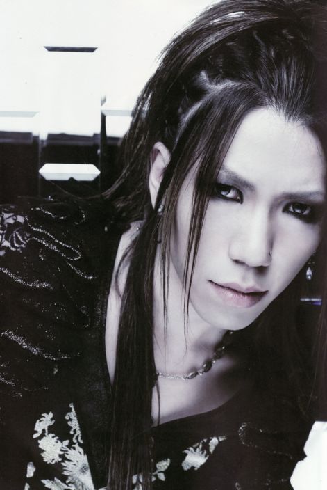 aoi.jpg